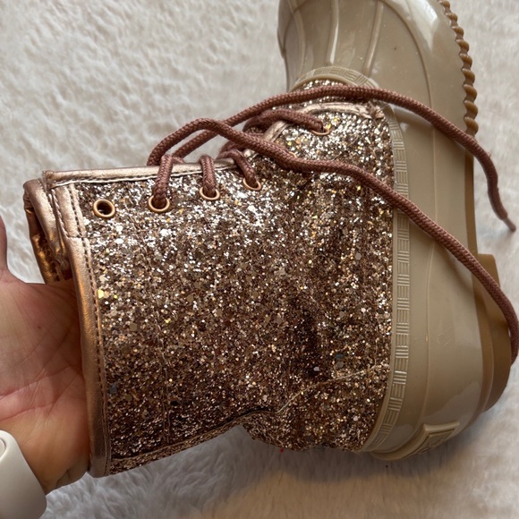 Sparkling Glitter Ankle Duck Boots - Picture 3 of 8